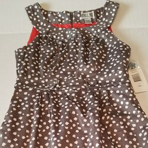 Robbie Bee Gray/White Dress, NWT.